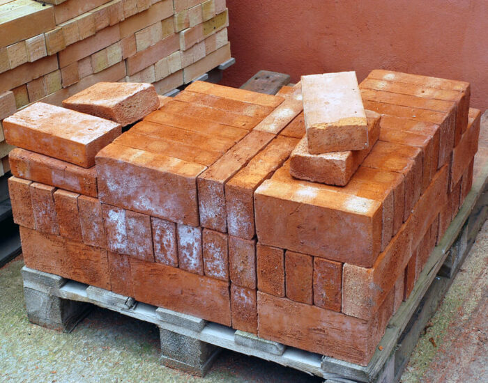Bezpieczny transport materiałów budowlanych